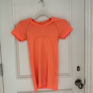 Lululemon swiftly tech